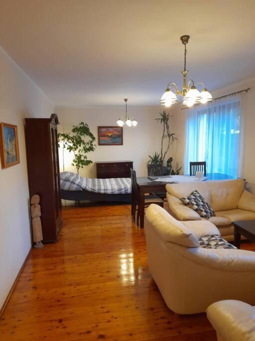Apartment Bronowice- Parter Domu Krakau